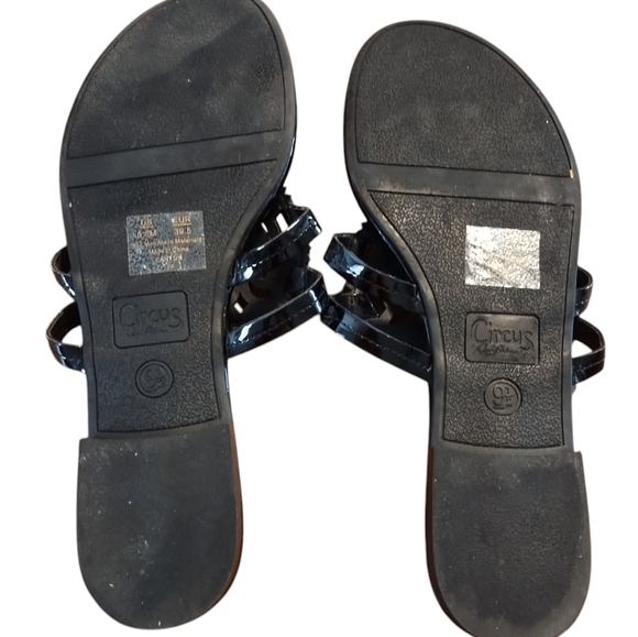 Circus by Sam Edelman Black Sandals - Picture 4 of 6